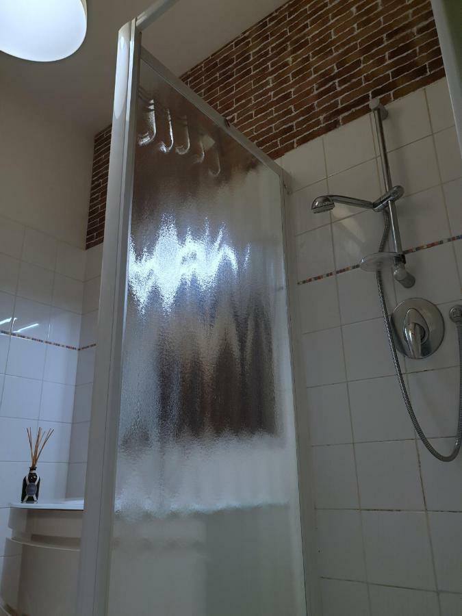 5Min Walk From Duomo! Apartment 100M2 *