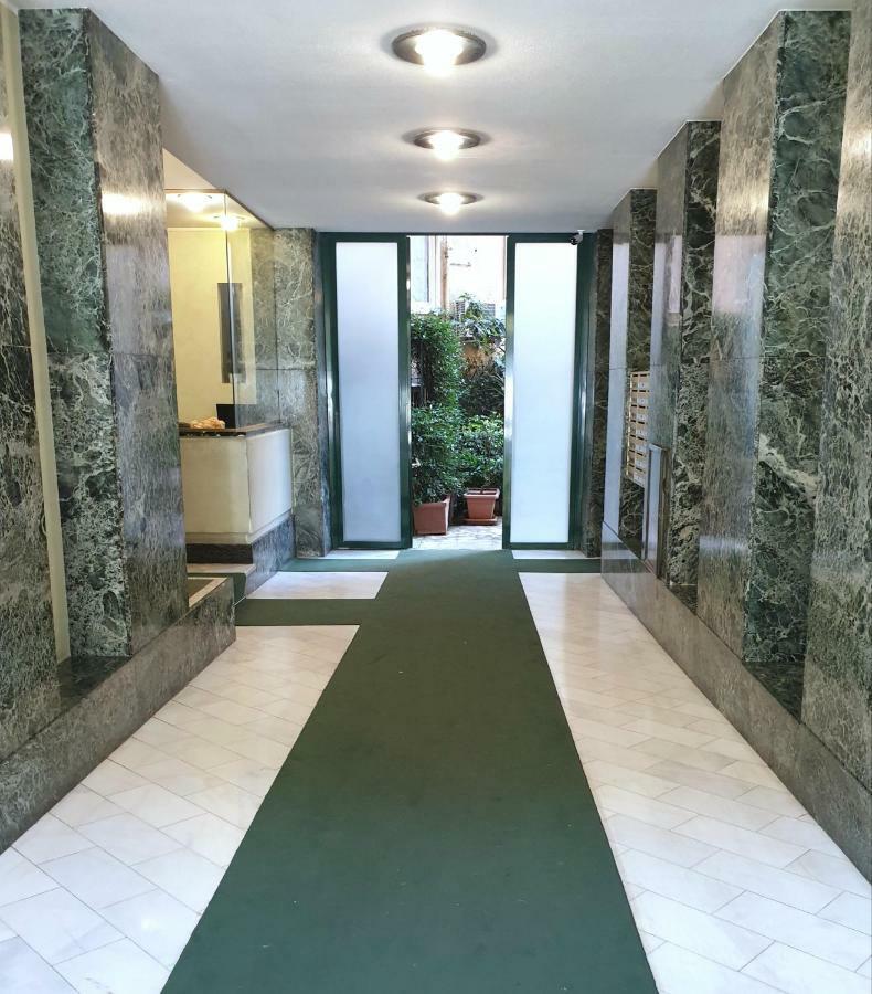 5Min Walk From Duomo! Apartment 100M2 * Mailand